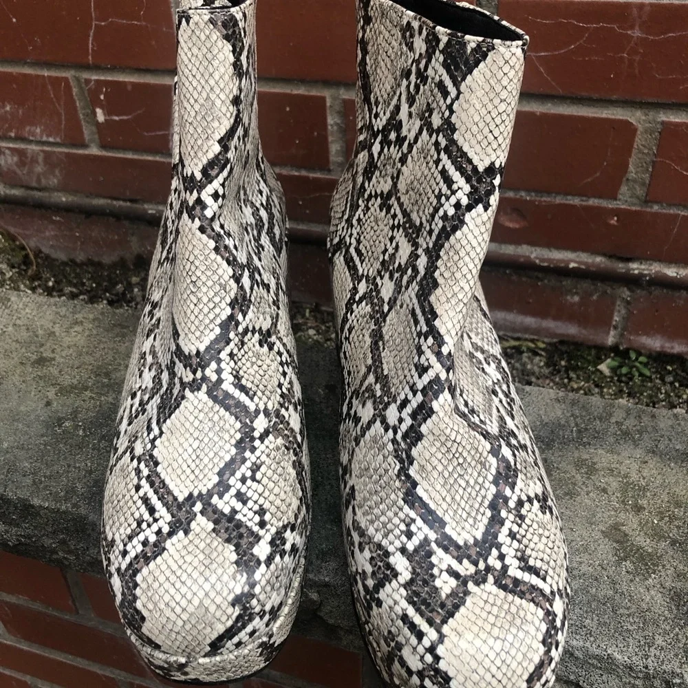 Faryl Robin for Anthropologie Snakeskin Patterned Platform Ankle Boots - Picture 2 of 5